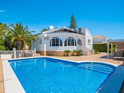 Swimming pool of House or chalet for sale in Rojales  with Air Conditioner, Terrace and Swimming Pool