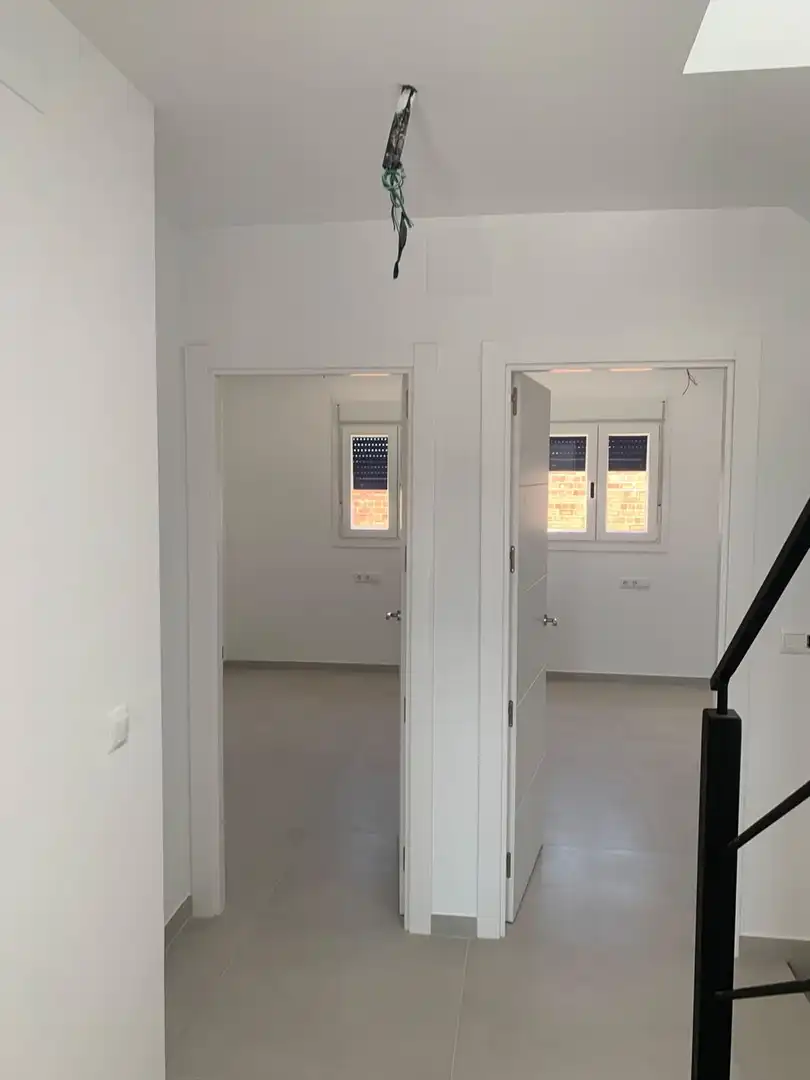 Terraced house with balcony for sale in Barrio BARRIO CANELA, imagen 15