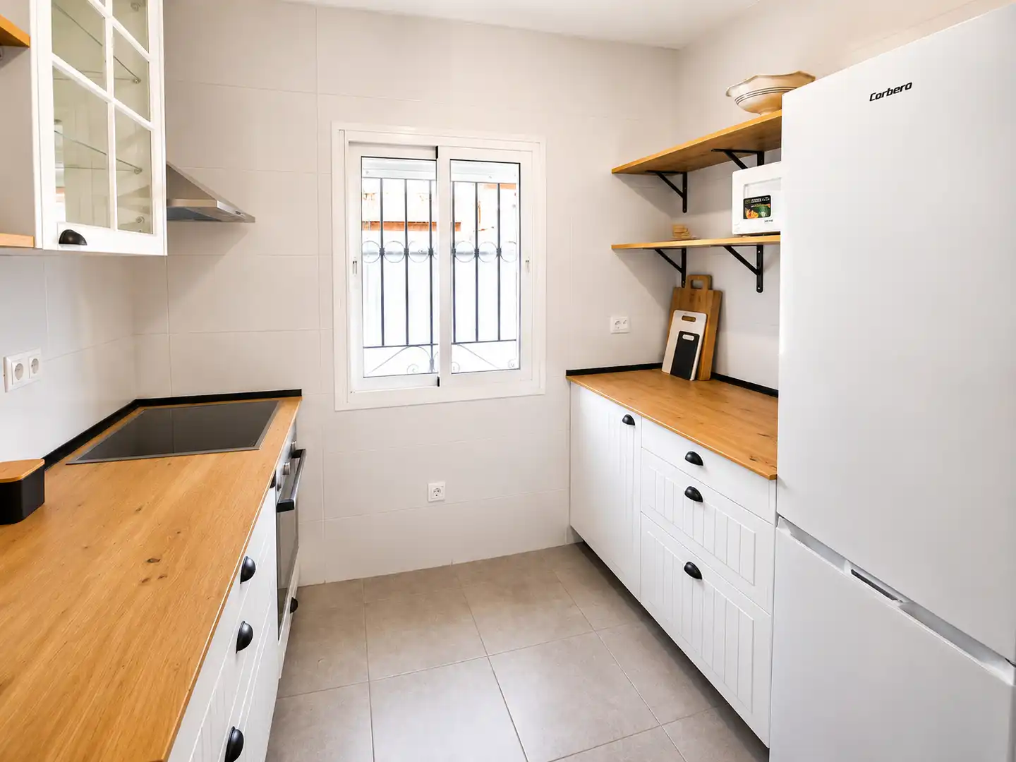 Cocina de Casa o chalet de alquiler en Benalmádena con Jardín privado y Amueblado