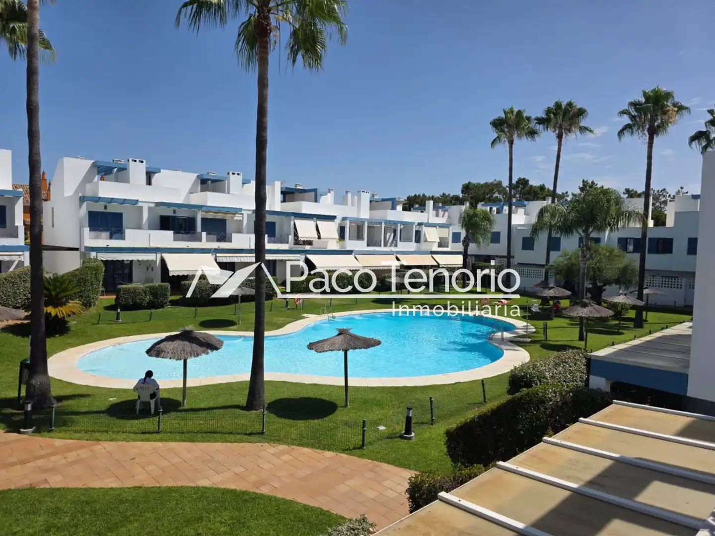 Garten von Einfamilien-Reihenhaus zum Verkauf in Islantilla mit Terrasse, Möbliert und Waschmaschine