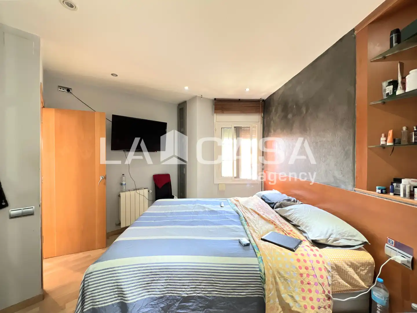 Habitación de Piso en venta en Badalona con Calefacción y Balcón
