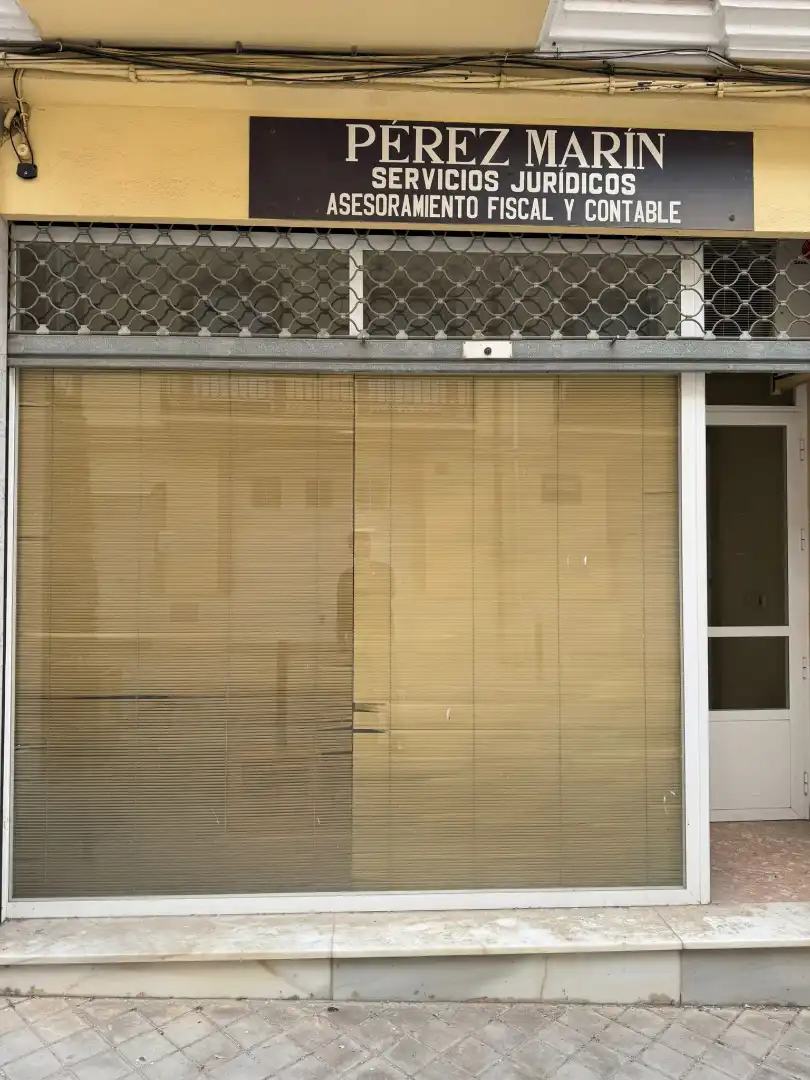 Local comercial en venda a Calle Carmen 24B, imagen 2