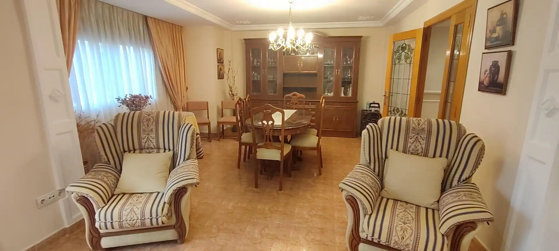 Dining room of Flat for rent in Paiporta  with Air Conditioner, Heating and Storage room