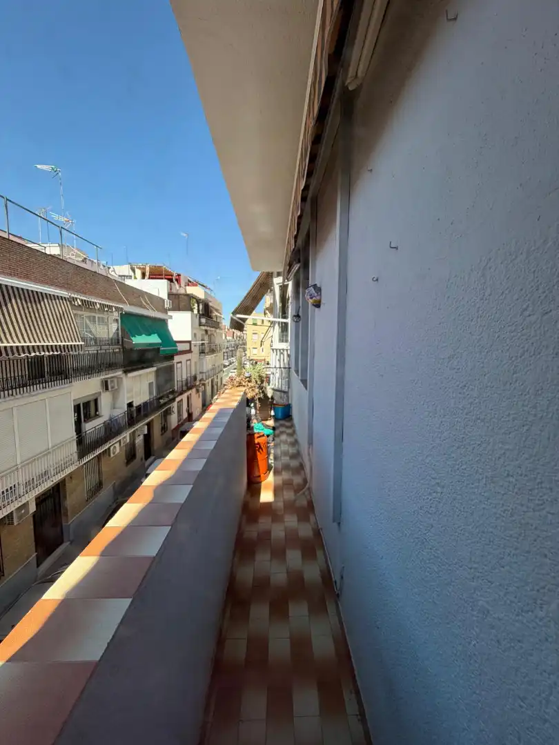 Balcony of Flat for sale in Sevilla  with Air Conditioner and Balcony