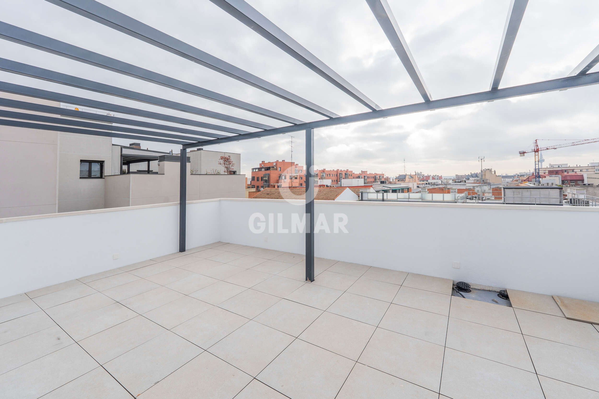 Terrace of Attic for sale in  Madrid Capital  with Heating, Storage room and Balcony