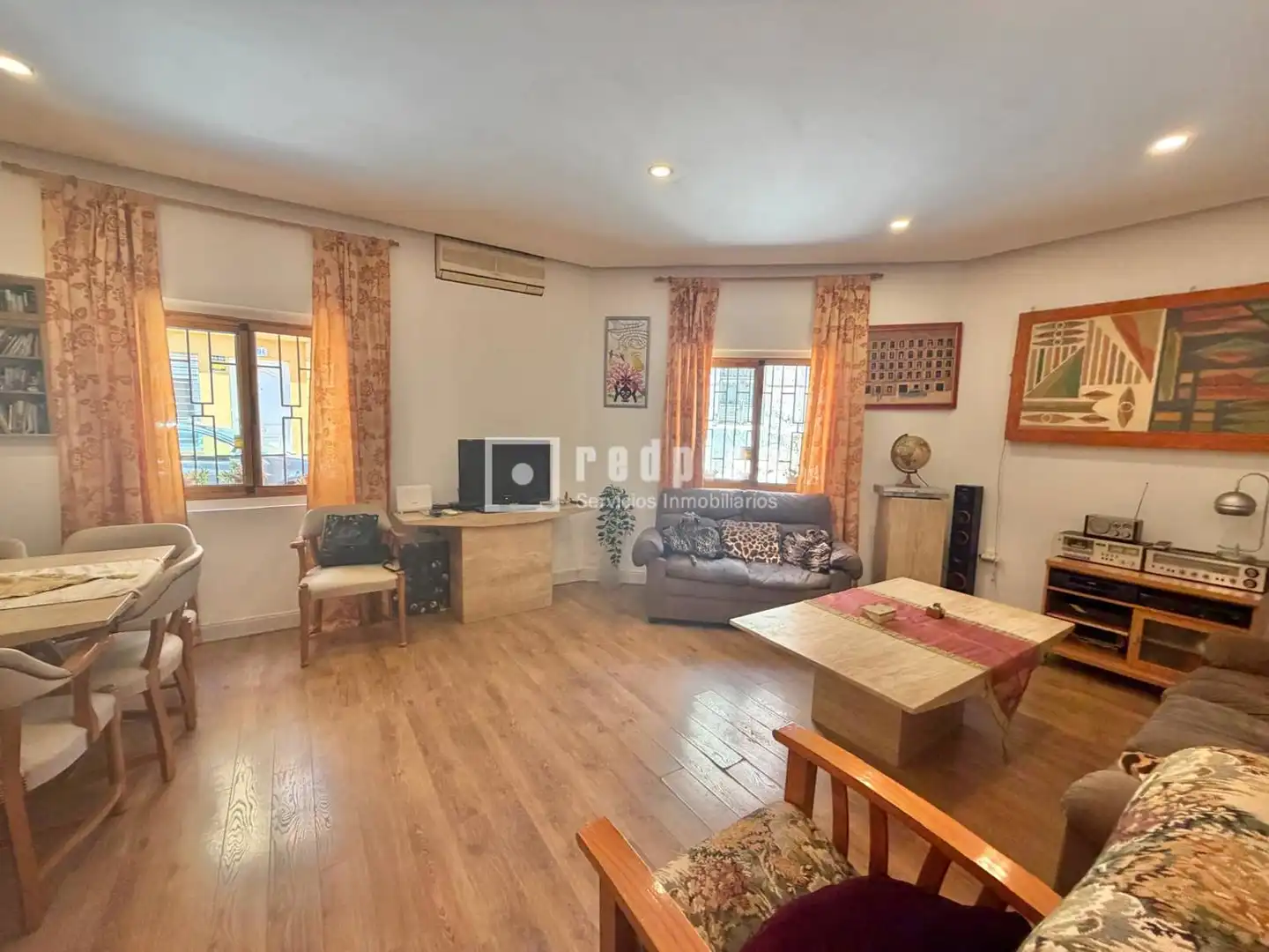 Sala d'estar de Casa o xalet en venda en Málaga amb Aire condicionat, Terrassa i Traster