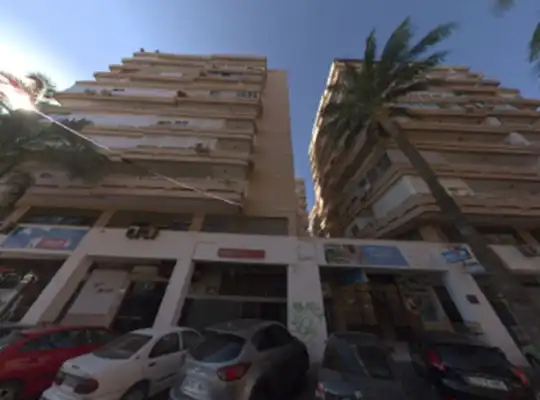 Vista exterior de Local en venta en  Almería Capital