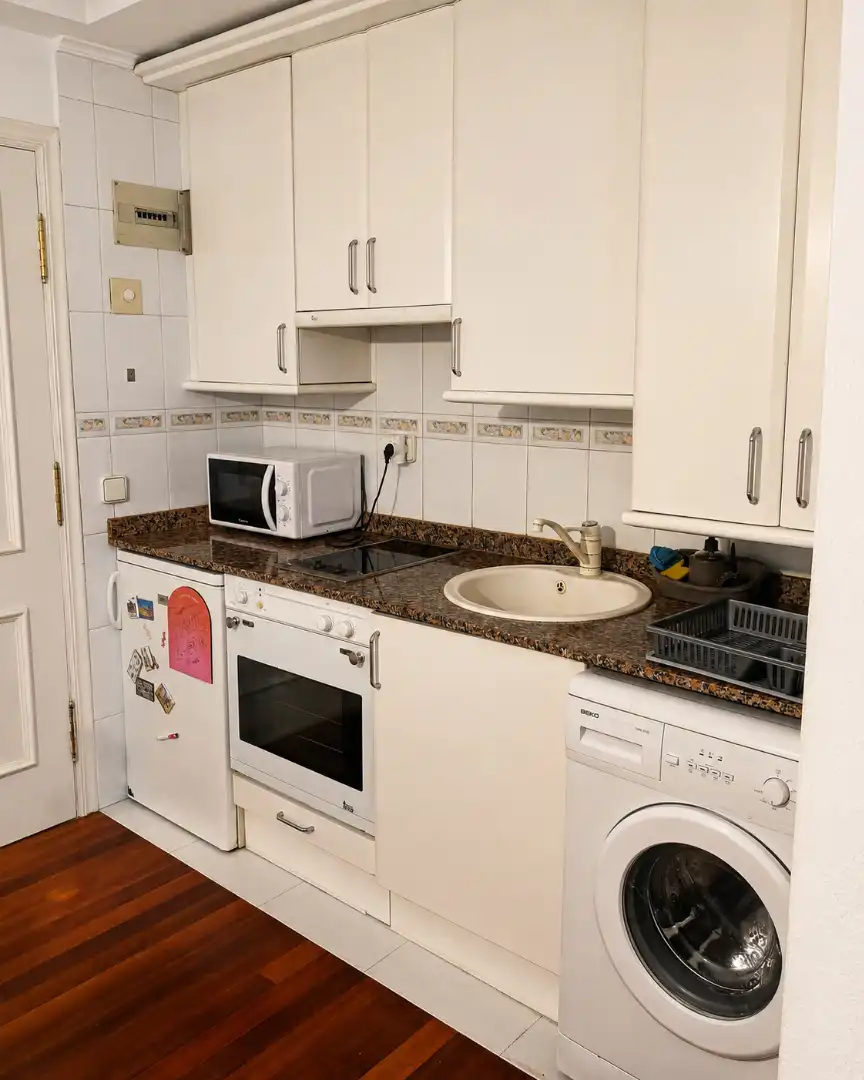 Küche von Wohnung zur Miete in Santander mit Möbliert und Ofen