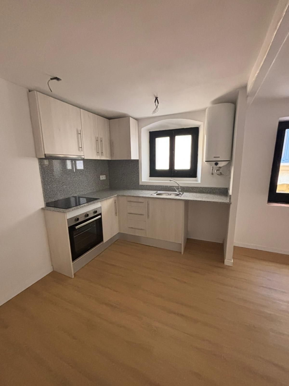 Flat to rent in Centre - Barri Vell