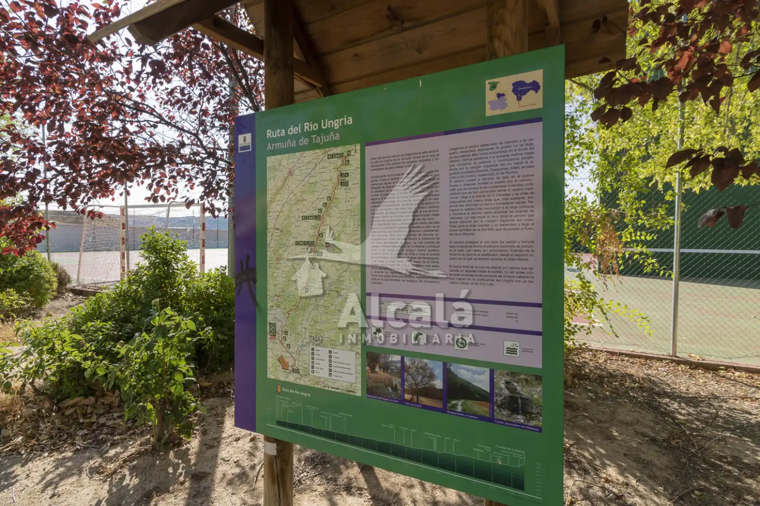 Casa o chalet en venta en Armuña de Tajuña con Jardín privado, Trastero y Balcón