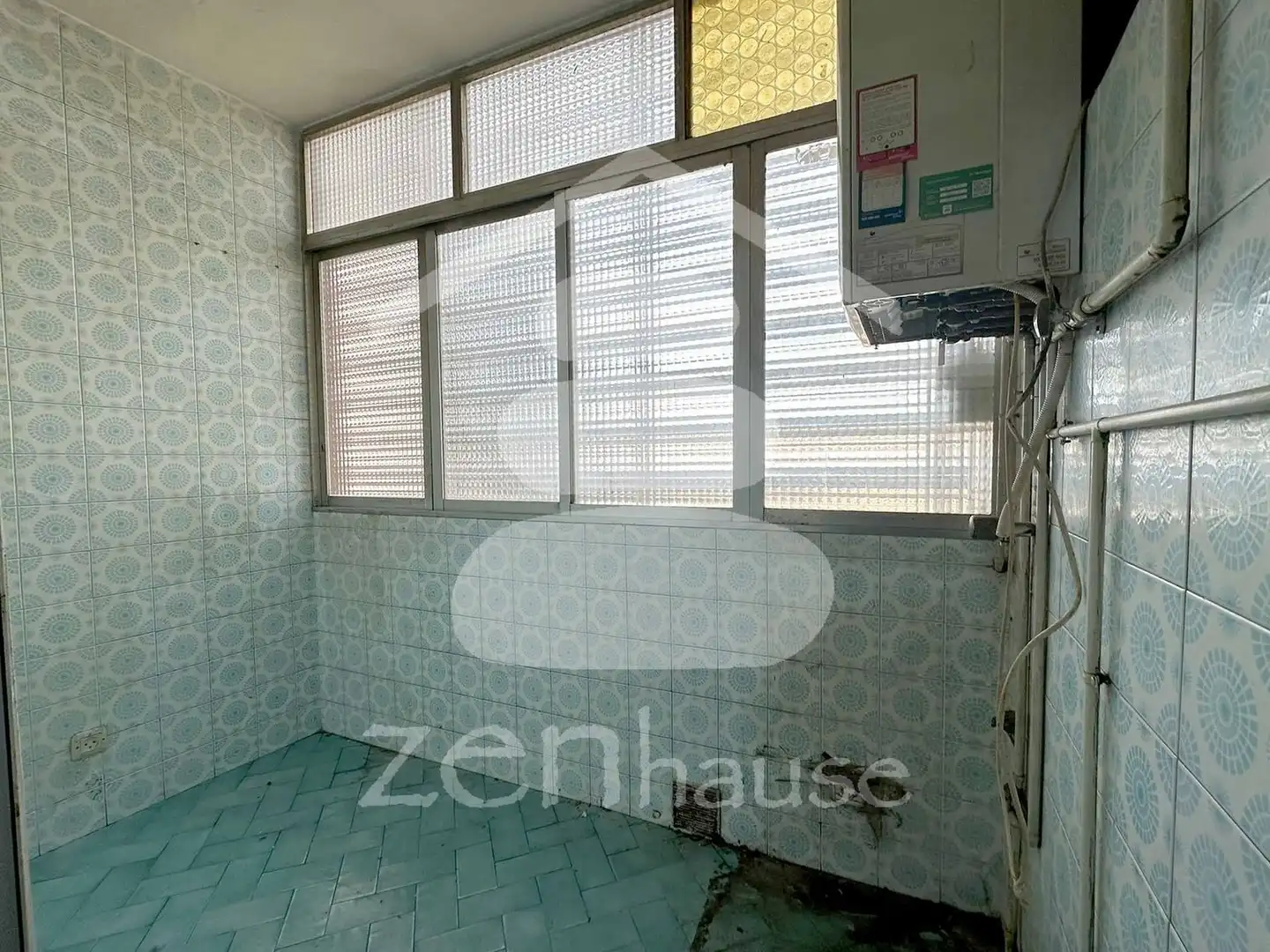 Vista exterior de Piso en venta en Madrid con Terraza