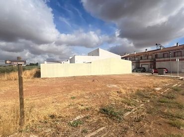 Terrenys i solars en venda a La Albuera