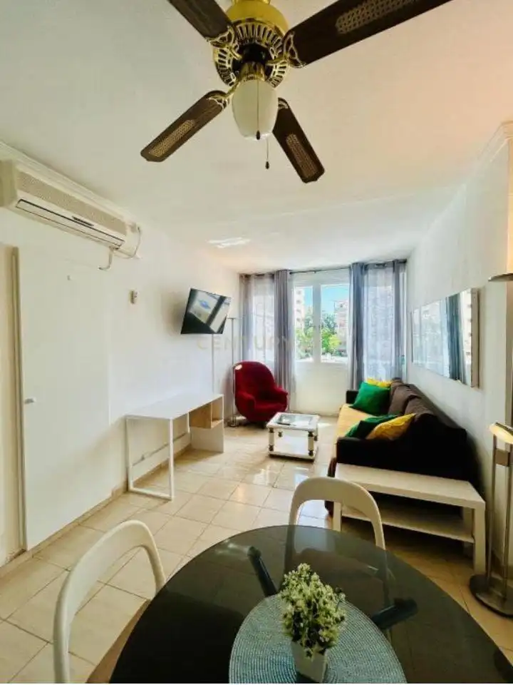 Apartments for rent in Avenida Isabel Manoja, Torremolinos, Spain, 6, Ayuntamiento