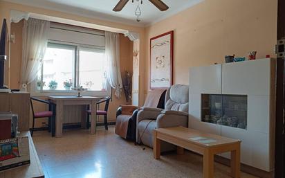 Living room of Flat for sale in Mollet del Vallès  with Heating, Terrace and Balcony
