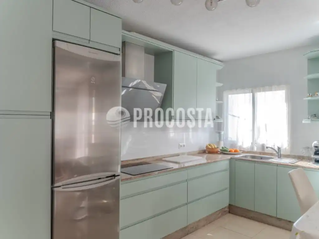 Cocina de Piso en venta en Almuñécar con Terraza y Internet