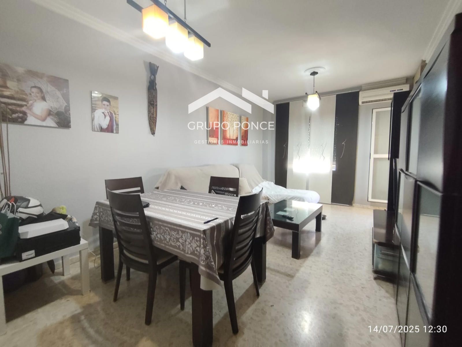 Living room of Flat for sale in Jerez de la Frontera  with Air Conditioner, Heating and Terrace