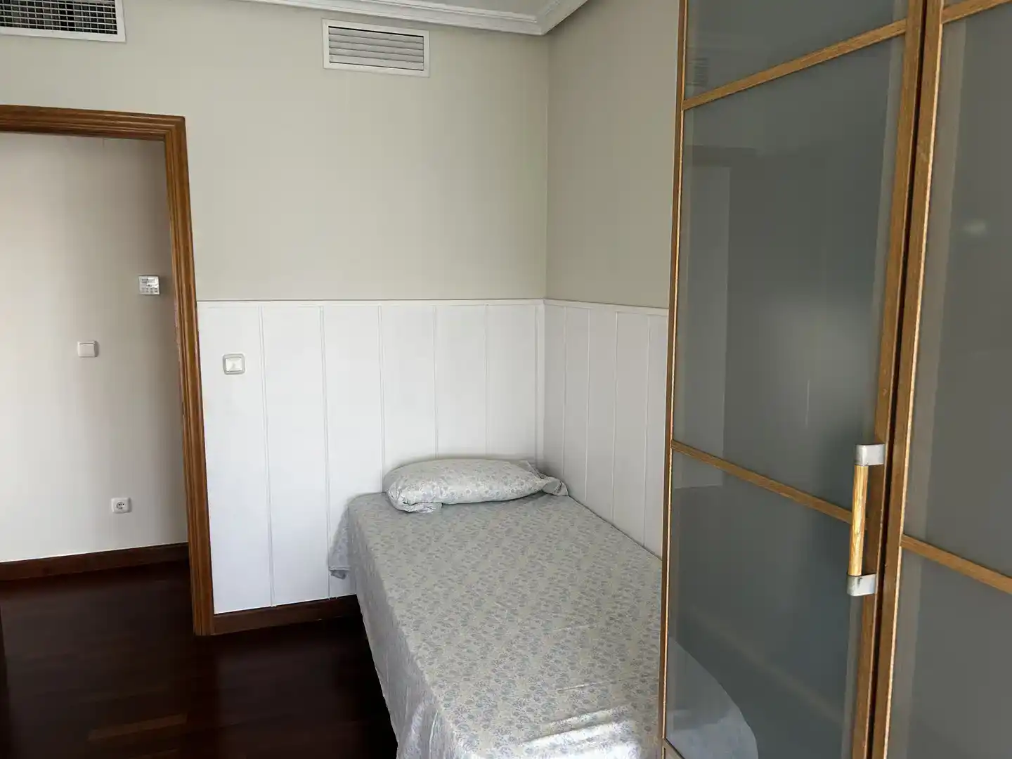 Habitación de Piso para compartir en Murcia con Aire acondicionado, Parquet y Amueblado