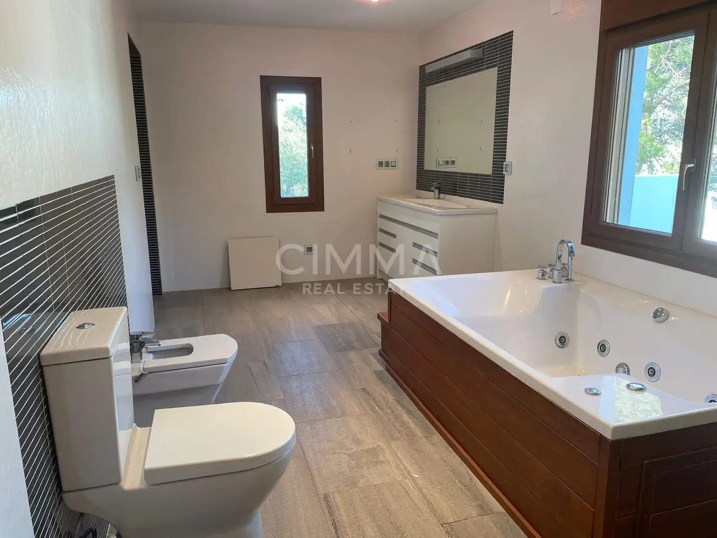 Baño de Casa o chalet en venta en La Nucia con Aire acondicionado, Calefacción y Jardín privado