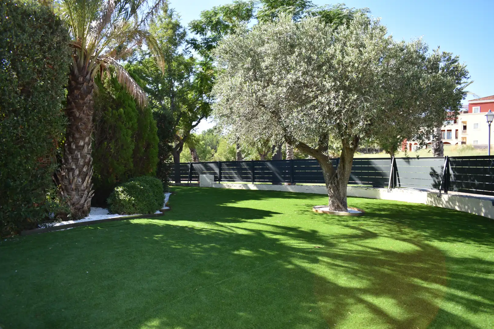 Jardí de Casa o xalet en venda en Mont-roig del Camp amb Aire condicionat, Calefacció i Jardí privat