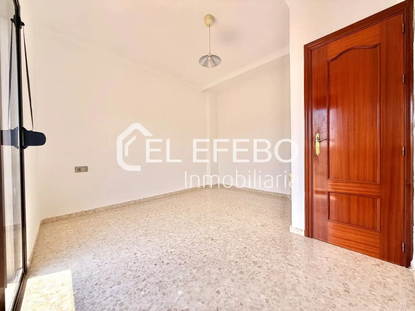 Aparcament de Casa o xalet de lloguer en Antequera amb Aire condicionat, Calefacció i Terrassa