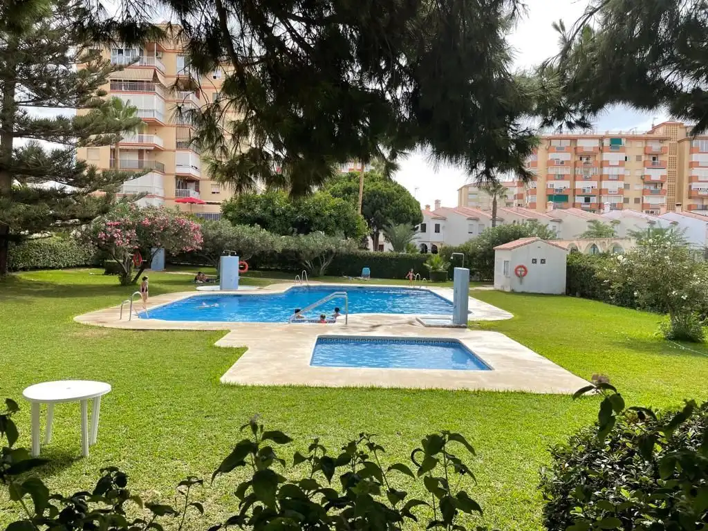 Pis amb piscina en venda a Centro Internacional, imagen 50