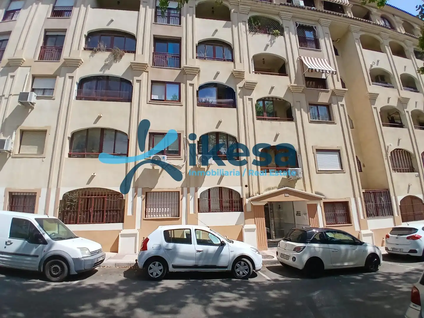Vista exterior de Casa o xalet en venda en Benalmádena amb Terrassa