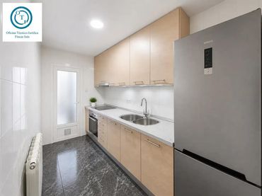 Flat with lift for sale in Can Mas