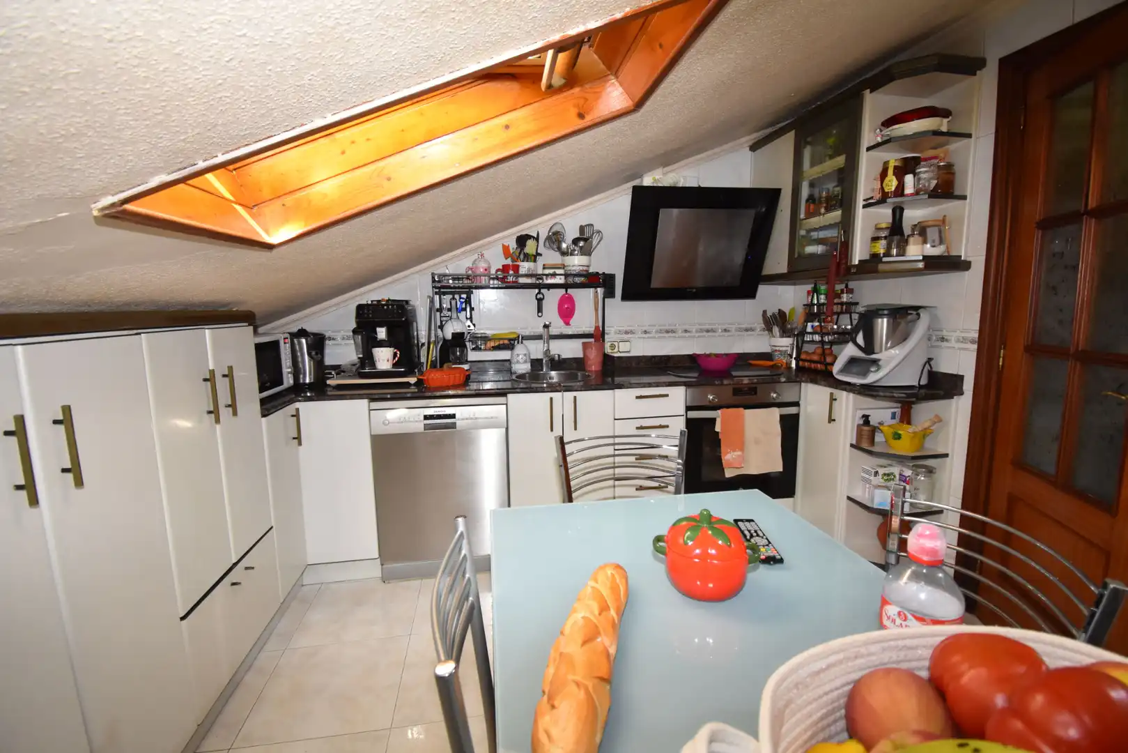 Cocina de Casa o chalet en venta en Medio Cudeyo con Calefacción, Jardín privado y Piscina