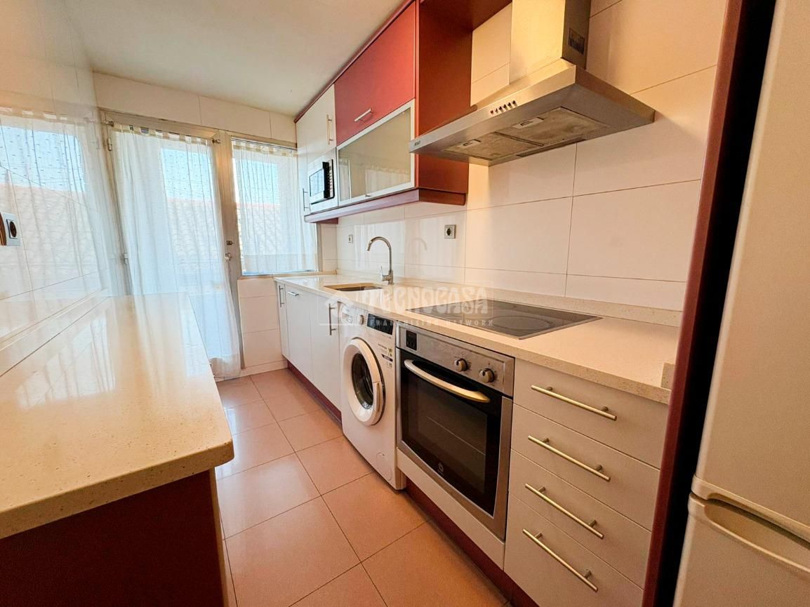 Kitchen of Flat for sale in  Zaragoza Capital  with Heating, Parquet flooring and Furnished