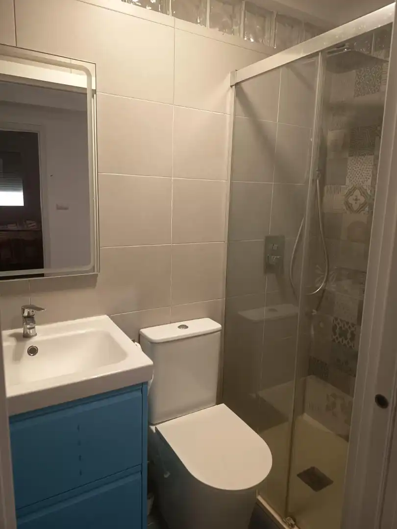 Badezimmer von Erdgeschoss zur Miete in Catarroja