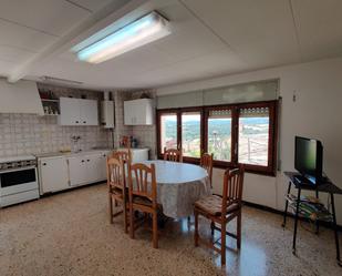 Cuina de Finca rústica en venda en Benabarre amb Calefacció, Jardí privat i Moblat