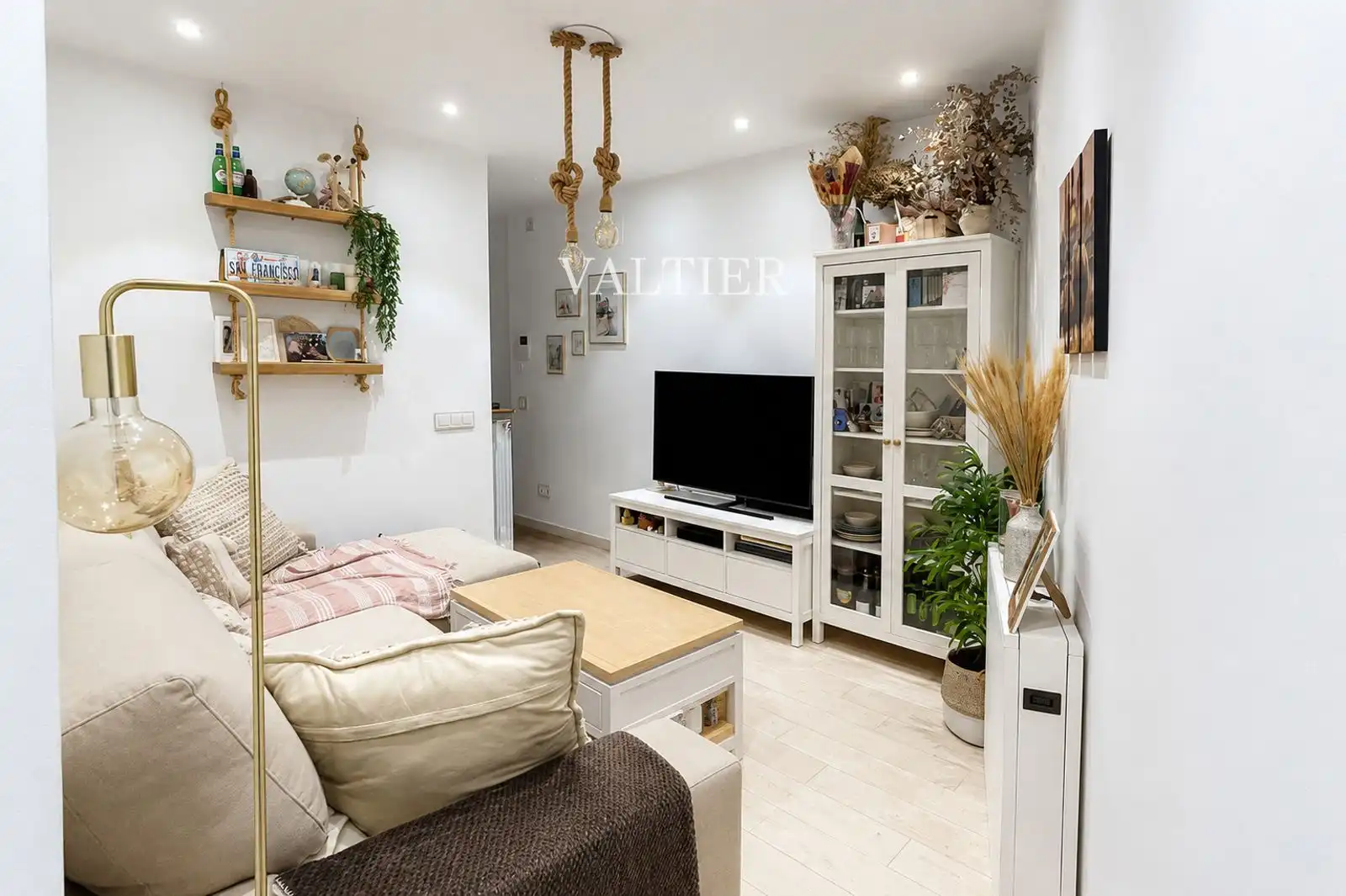 Wohnzimmer von Wohnung zur Miete in Madrid mit Terrasse und Möbliert