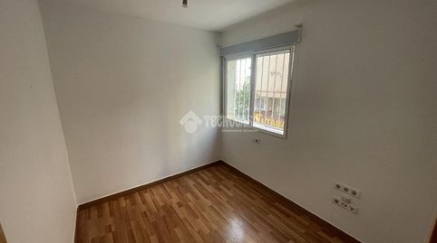 Foto 5 de Piso en venta en Los Castillejos - La Trinidad, Málaga Capital