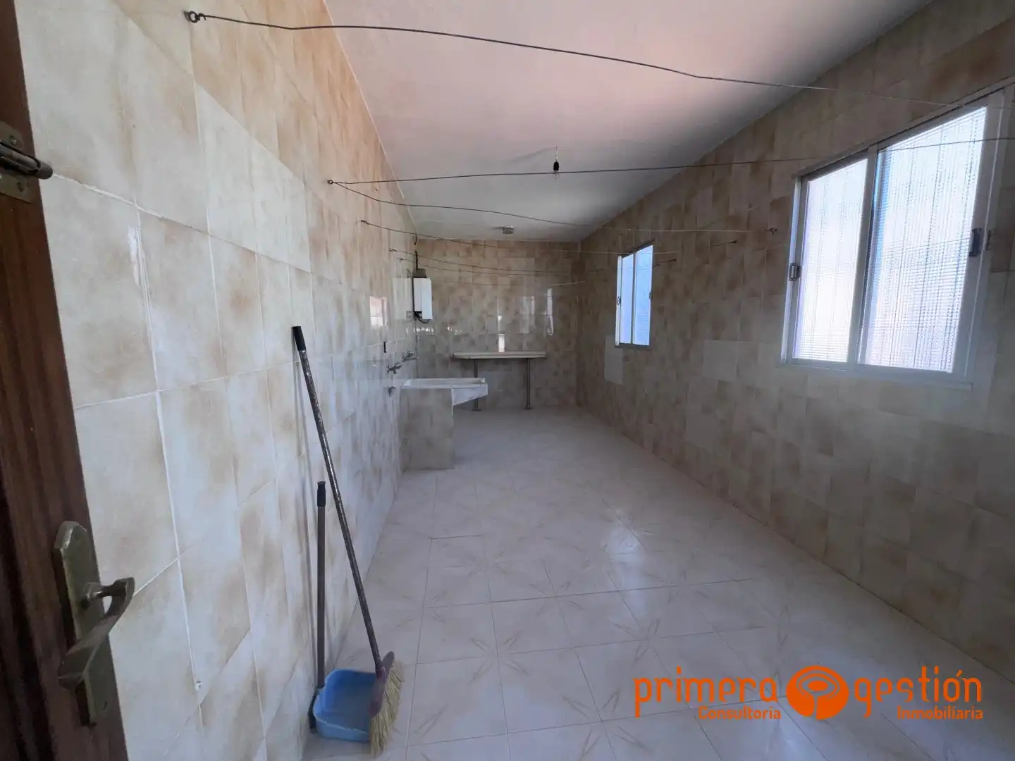 Bany de Casa o xalet en venda en Carmona