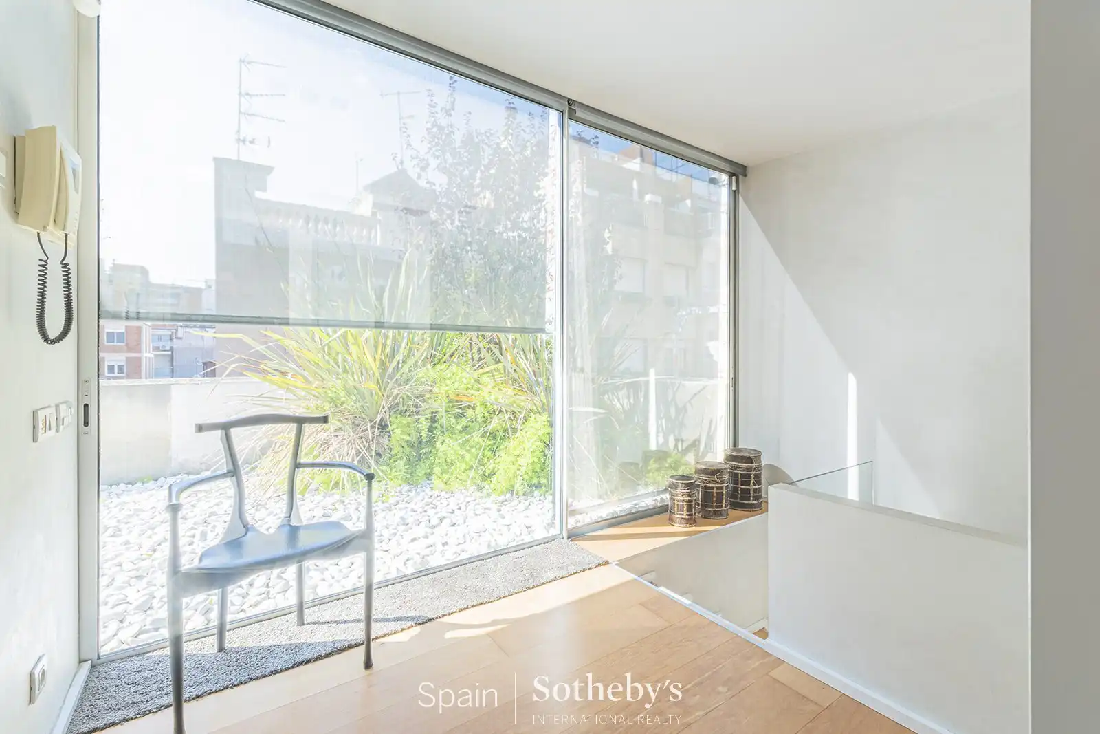 Terrassa de Casa o xalet en venda en Barcelona amb Aire condicionat, Jardí privat i Terrassa