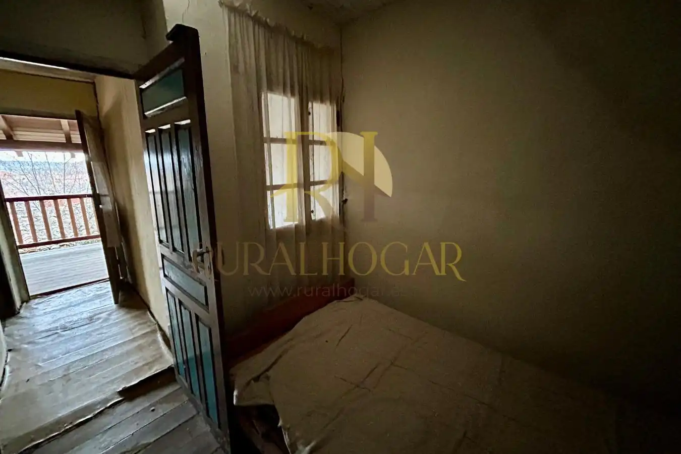 Habitación de Casa adosada en venta en Llamas de la Ribera con Terraza