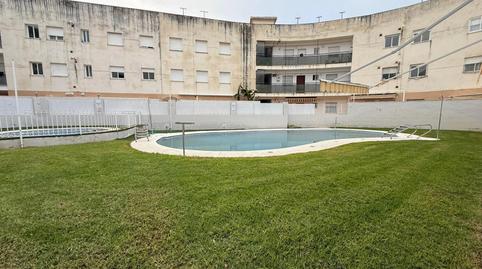 Foto 2 de Casa adosada en venda a  Constelación Pavo Real 30, Las Torres - Constelaciones, Utrera