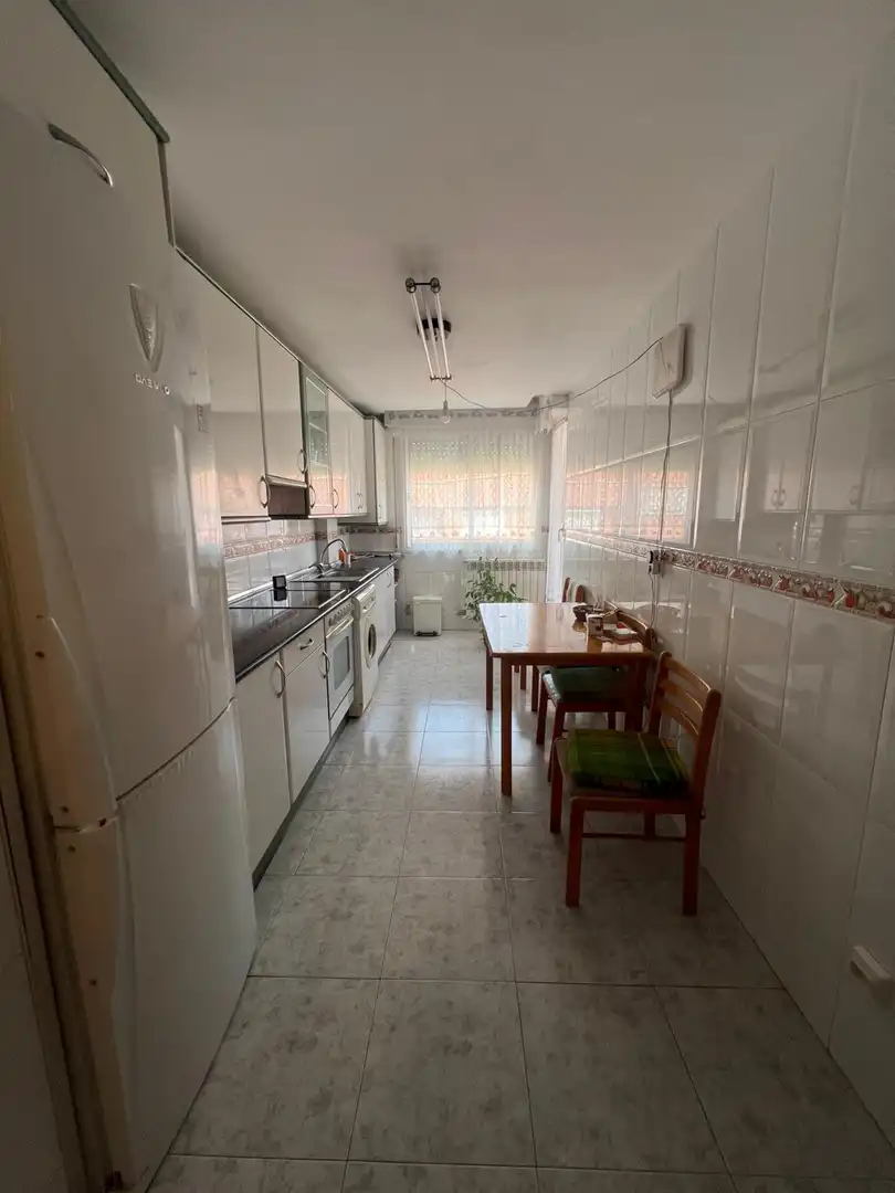 Cocina de Piso en venta en  Logroño con Calefacción, Parquet y Terraza