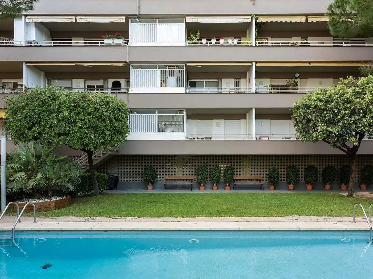 Piso con piscina en venta en Cavallers 16, imagen 2