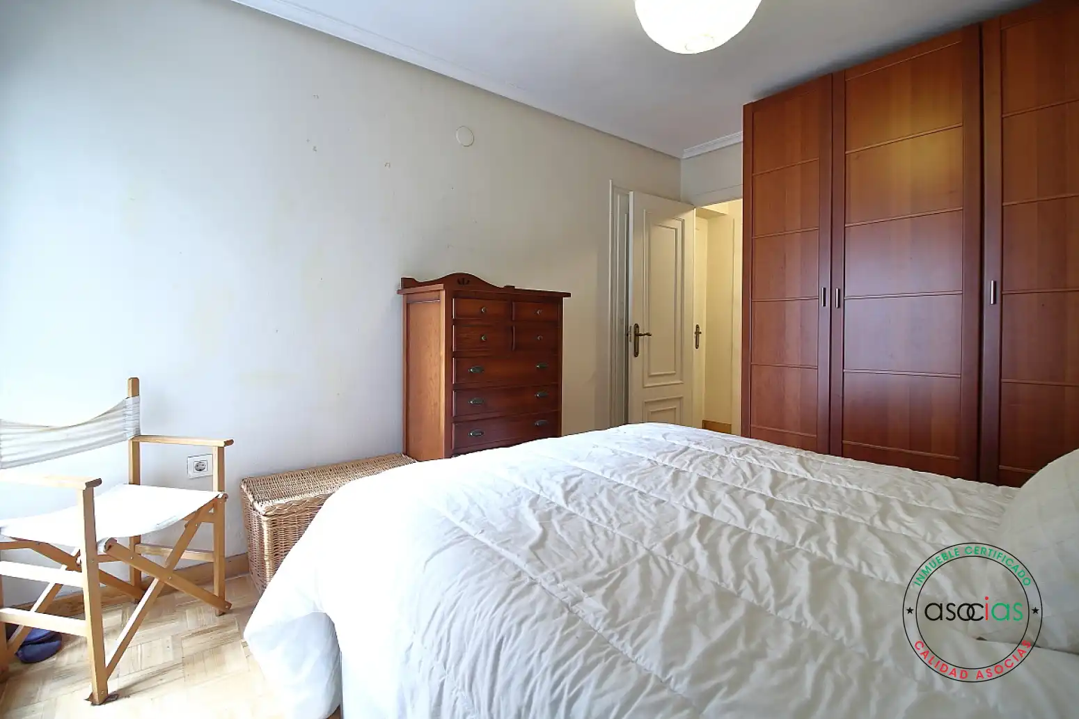 Habitación de Piso en venta en Gijón  con Calefacción y Parquet