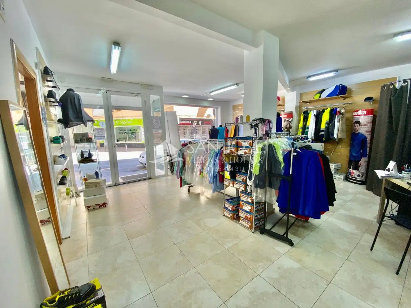 Local comercial en venda a Centro Urbano, imagen 2