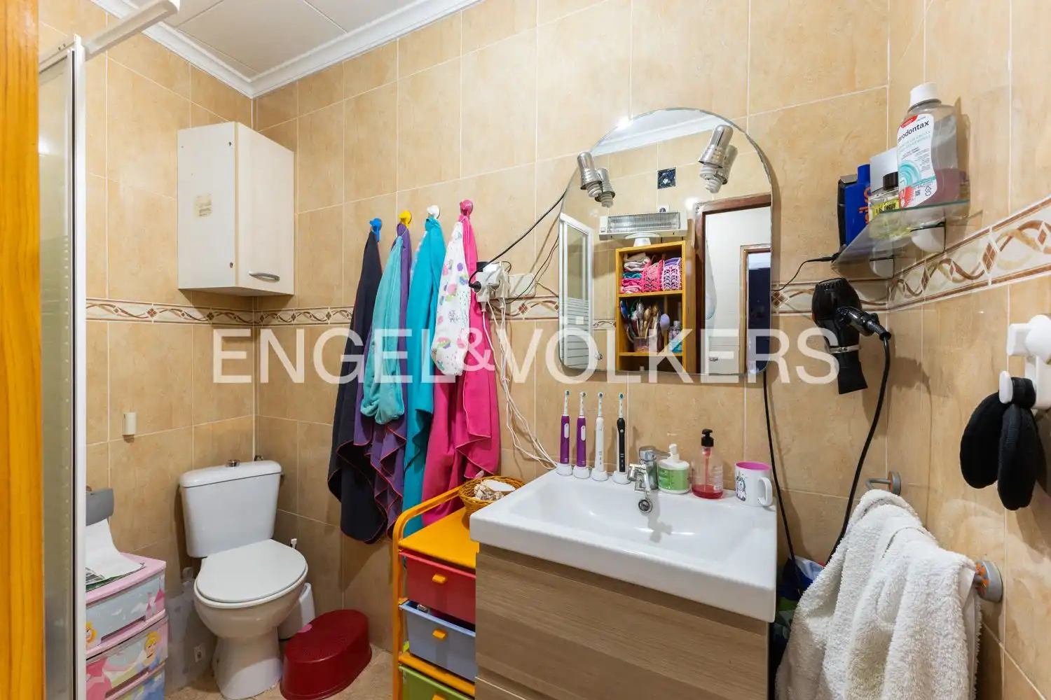 Houses for sale in Valencia  with Heating