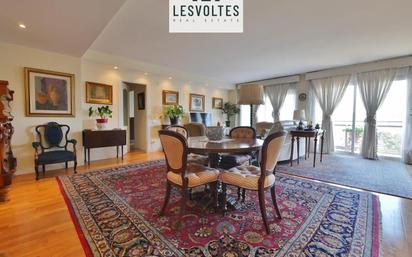 Living room of Flat for sale in Palafrugell  with Heating, Parquet flooring and Terrace
