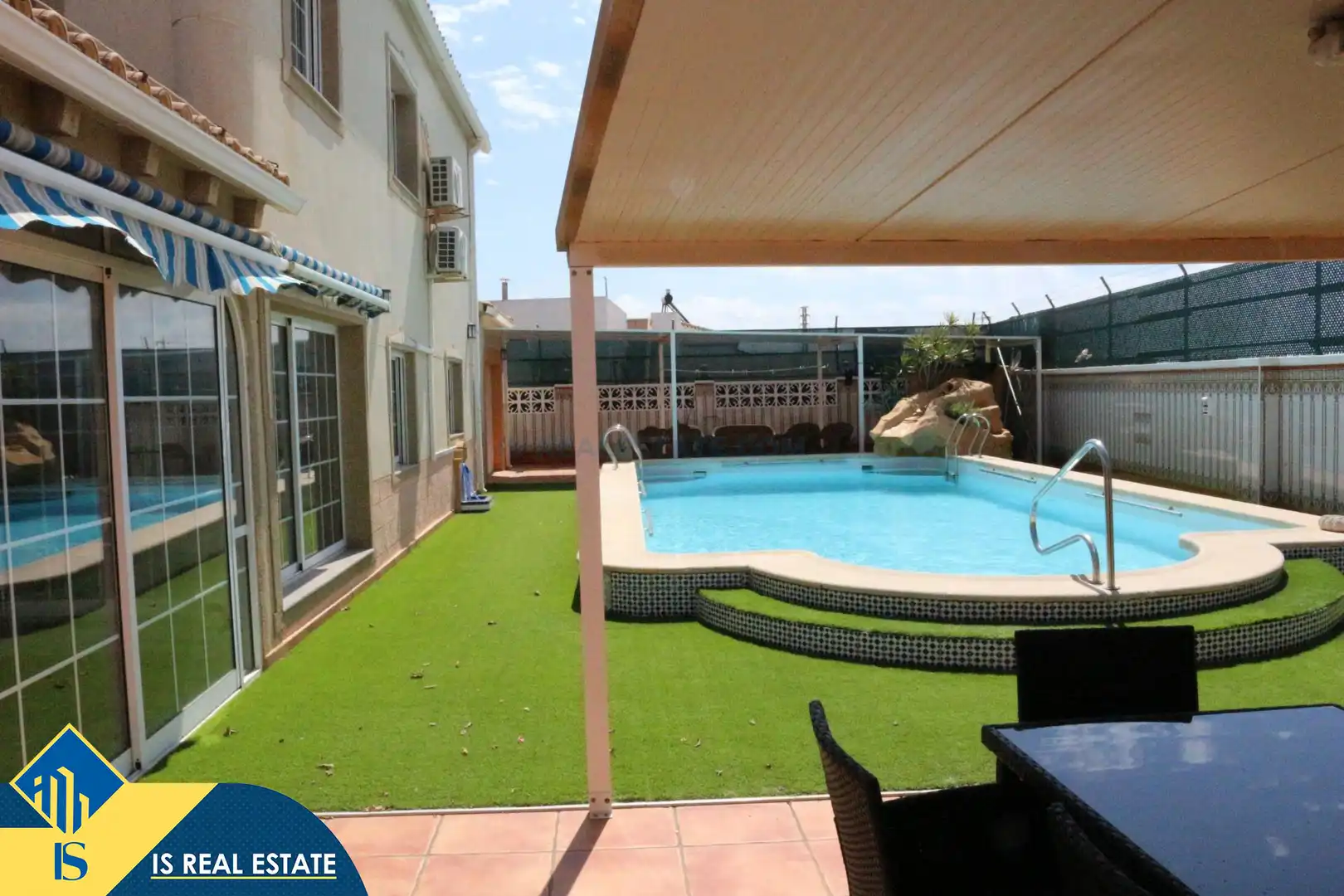 Villa con giardino in vendita a Zona Carrefour - Urbanizaciones, imagen 10