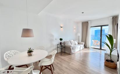 Living room of Flat to rent in L'Hospitalet de Llobregat  with Air Conditioner, Heating and Parquet flooring