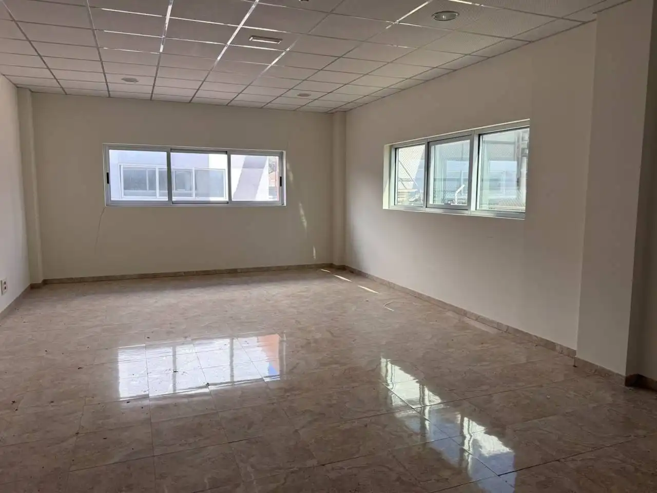Büro mit Aufzug zur Miete in Lorquí
