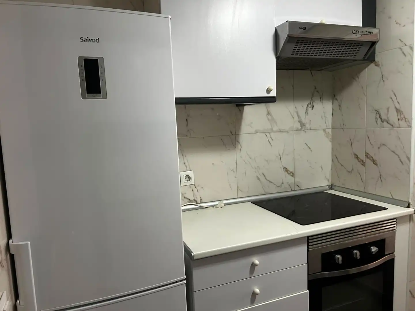 Küche von Wohnung zur Miete in Madrid mit Klimaanlage, Heizung und Parkett