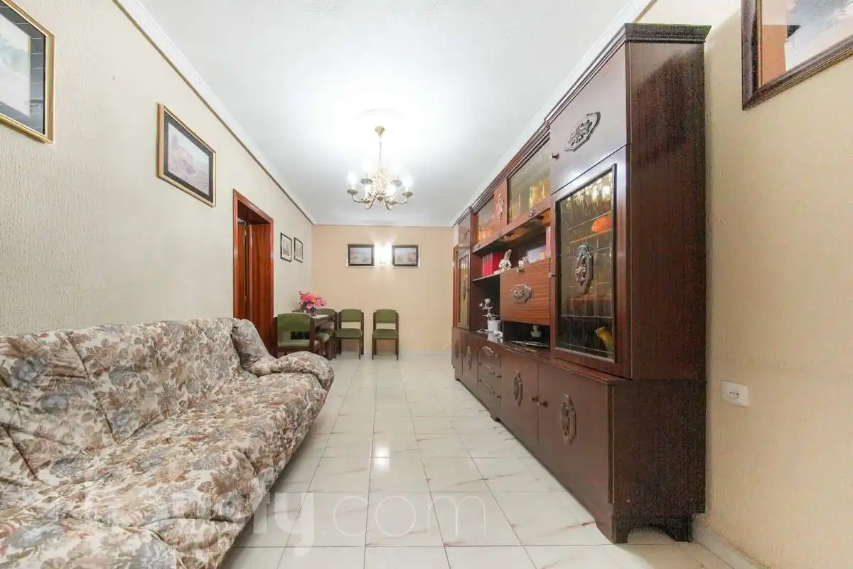 Sala de estar de Piso en venta en Carabanchel