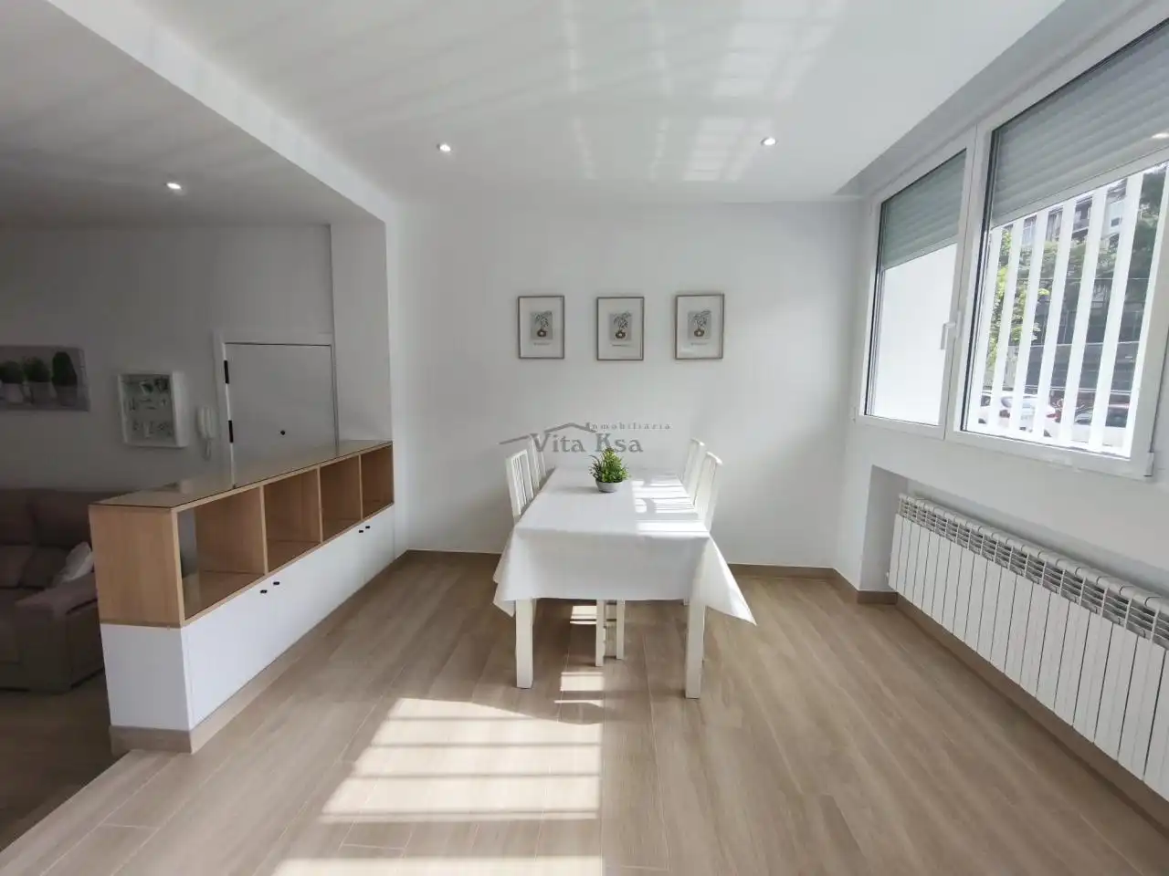 Menjador de Apartament de lloguer en Ourense Capital  amb Aire condicionat, Calefacció i Moblat