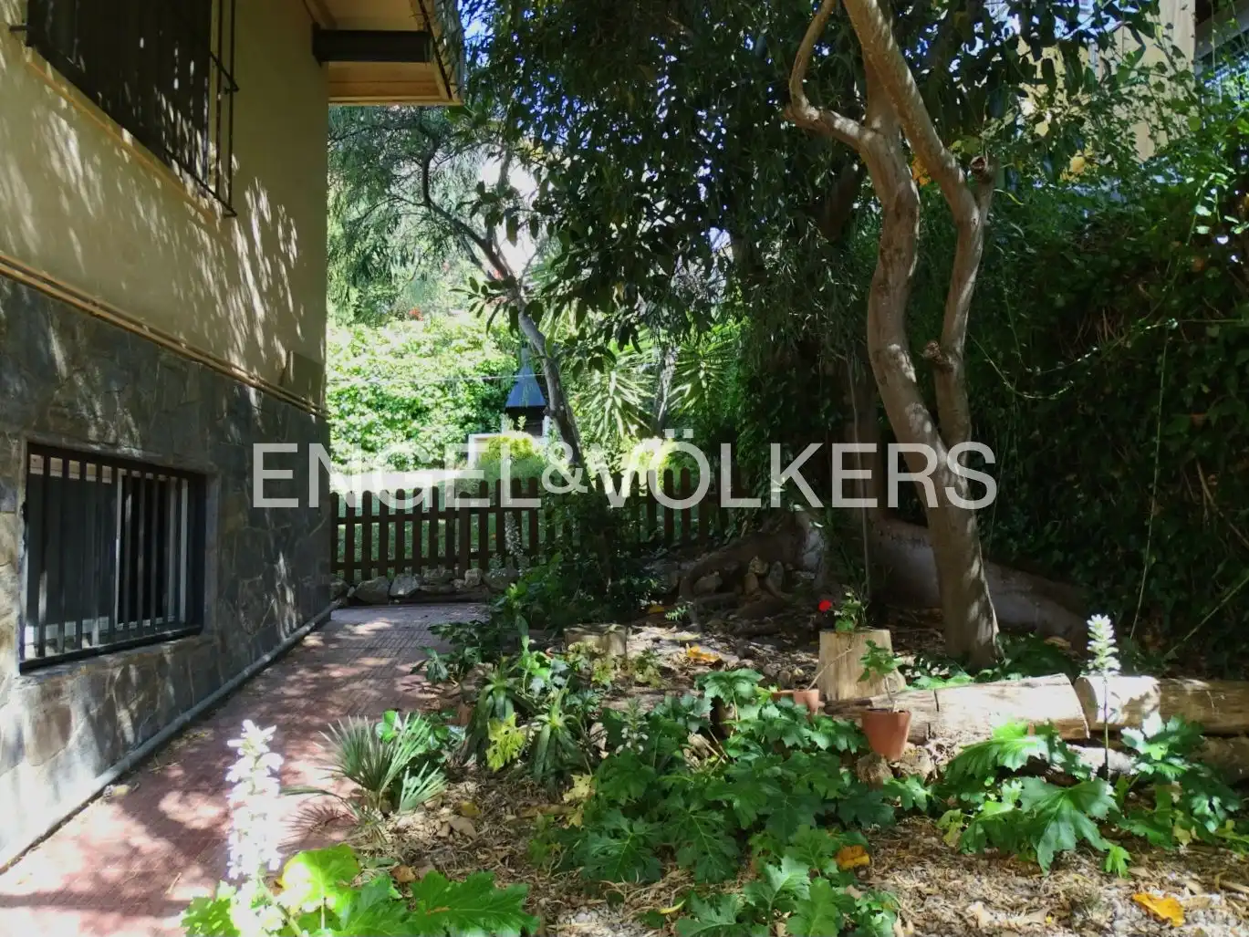 Vista exterior de Residencial en venta en Sant Pere de Ribes